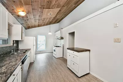 814 Broadway Street #A, Galveston, TX 77550 - Photo 9