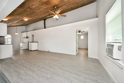 814 Broadway Street #A, Galveston, TX 77550 - Photo 5