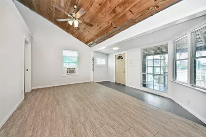 814 Broadway Street #A, Galveston, TX 77550 - Photo 7