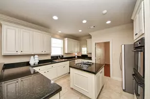 14207 Jade Cove Dr, Houston, TX 77077 - Photo 19