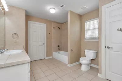 14207 Jade Cove Drive, Houston, TX 77077 - Photo 37