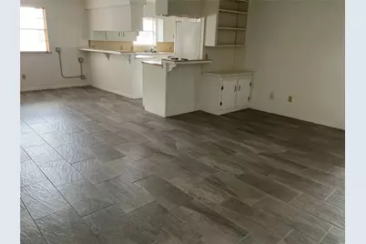 1933 East Avenue, Katy, TX 77493 - Photo 9