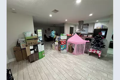 9743 Santa Monica Boulevard, Houston, TX 77089 - Photo 9