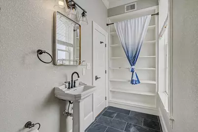 2415 Market Street, Galveston, TX 77550 - Photo 37