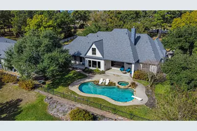 15569 Crown Oaks Drive, Montgomery, TX 77316 - Photo 3