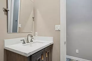 15569 Crown Oaks Dr, Montgomery, TX 77316 - Photo 33
