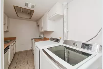 9009 Richmond Avenue #411, Houston, TX 77063 - Photo 9