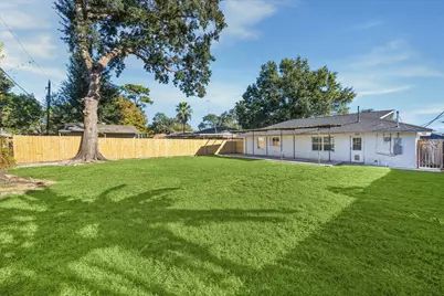 1726 Ansbury Drive, Houston, TX 77018 - Photo 11