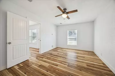 1726 Ansbury Drive, Houston, TX 77018 - Photo 5