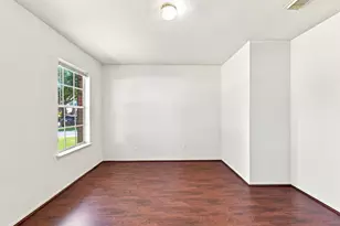 822 N Vista Dr, Houston, TX 77073 - Photo 9