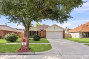 822 N Vista Dr, Houston, TX 77073 - Photo 3