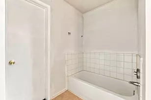 822 N Vista Dr, Houston, TX 77073 - Photo 23