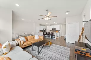 3419 Avondale Vw Dr, Houston, TX 77025 - Photo 7
