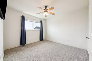 223 Easterly Dr, Tiki Island, TX 77554 - Photo 23