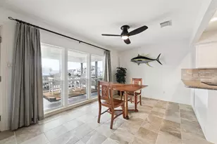 223 Easterly Dr, Tiki Island, TX 77554 - Photo 13