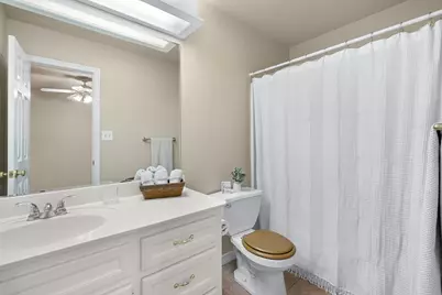 2287 N Earl Rudder Freeway, Bryan, TX 77803 - Photo 15