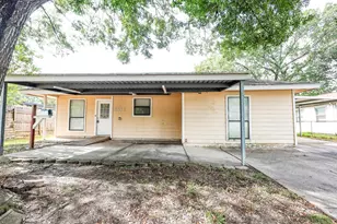 2706 Raymond St, Pasadena, TX 77506 - Photo 1