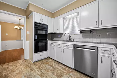 560 Savannah Park, Conroe, TX 77302 - Photo 17
