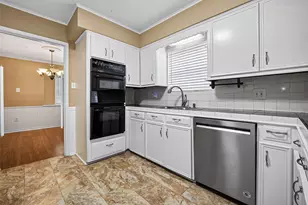 560 Savannah Park, Conroe, TX 77302 - Photo 17