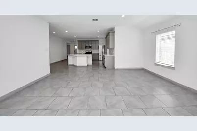 29402 Hoelzen Hollow Drive, Katy, TX 77494 - Photo 13