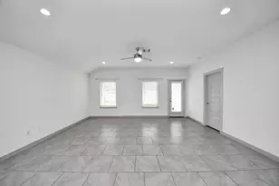 29402 Hoelzen Holw Dr, Katy, TX 77494 - Photo 9