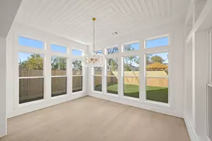 6502 Corbin St, Houston, TX 77055 - Photo 13