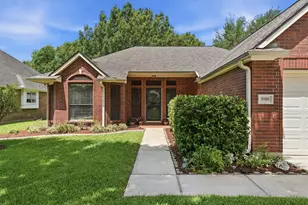 3918 E Peach Hollow Cir, Pearland, TX 77584 - Photo 39