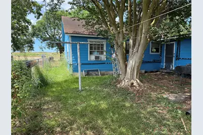 1410 N Gulf Boulevard, Freeport, TX 77541 - Photo 3