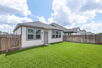 1902 Whispering River Drive, Missouri City, TX 77489 - Photo 9