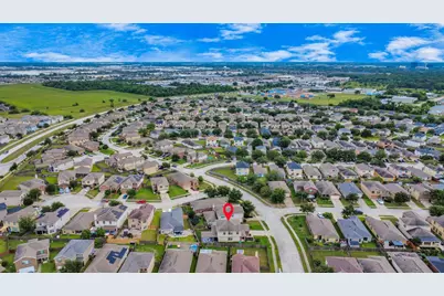 19110 Remington Springs Drive, Houston, TX 77073 - Photo 3