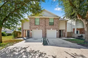 4502 Mallow Unit A B St, Houston, TX 77051 - Photo 1