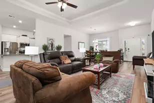 4322 Karam Lndg, Dickinson, TX 77539 - Photo 7