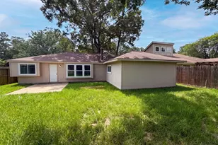 17110 Golf Club Dr, Crosby, TX 77532 - Photo 5
