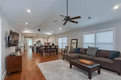 509 Vincent Street, Houston, TX 77009 - Photo 9