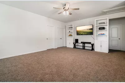 107 Violet Carson Court, Conroe, TX 77318 - Photo 15