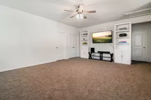 107 Violet Carson Ct, Conroe, TX 77318 - Photo 15