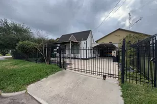 3426 Tampa St, Houston, TX 77021 - Photo 1