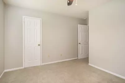 1039 Wentworth Drive, Pearland, TX 77584 - Photo 13