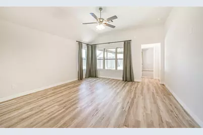 8422 Red Shiner Way, Fulshear, TX 77441 - Photo 15