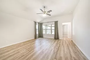 8422 Red Shiner Wy, Fulshear, TX 77441 - Photo 15