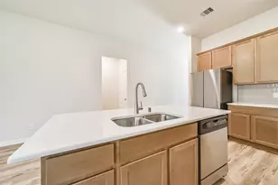 8422 Red Shiner Wy, Fulshear, TX 77441 - Photo 11