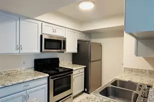 8030 Sands Point Dr, Houston, TX 77036 - Photo 3