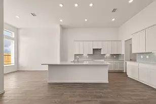 2510 Shallow Lk Ln, Rosharon, TX 77583 - Photo 13