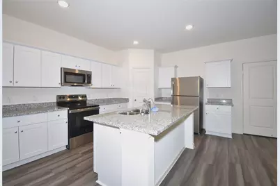 15291 Abella Drive, Conroe, TX 77316 - Photo 9