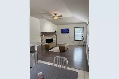 47 Hidden Meadow Drive, The Woodlands, TX 77382 - Photo 15