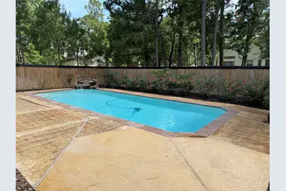 47 Hidden Meadow Drive, The Woodlands, TX 77382 - Photo 7