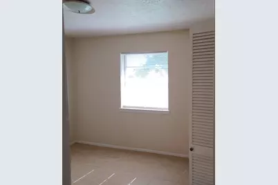 9903 Kent Towne Lane, Sugar Land, TX 77498 - Photo 3
