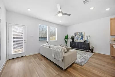 1072 Wheatley Oak Lane, Houston, TX 77091 - Photo 5