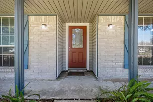 1920 Crooked Creek Ln, Pearland, TX 77581 - Photo 3