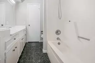 1920 Crooked Creek Ln, Pearland, TX 77581 - Photo 21